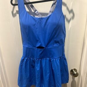 Amazon Women's Blue Athletic Set